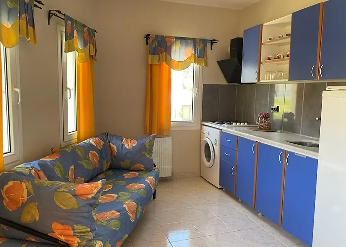 Yalcinkayalar Aparthotel